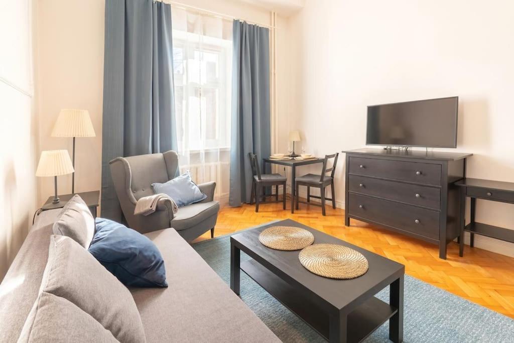 Wyjatkowy Apartament Na Rynku فروتسواف المظهر الخارجي الصورة